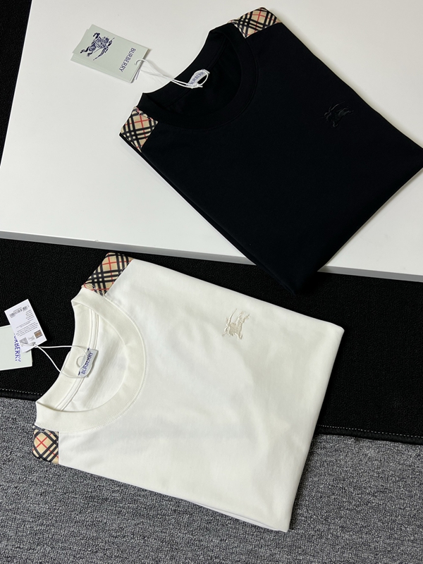 ブランドTシャツ側面デザイン